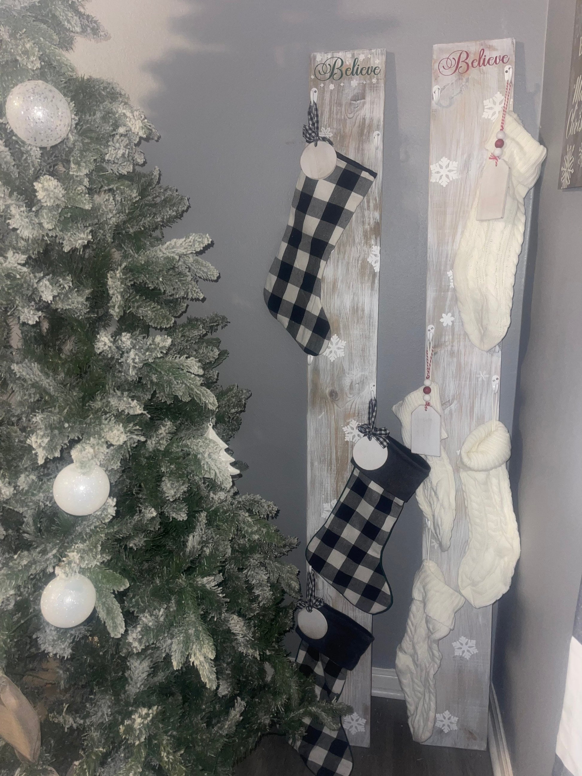 Christmas stocking holder vertical